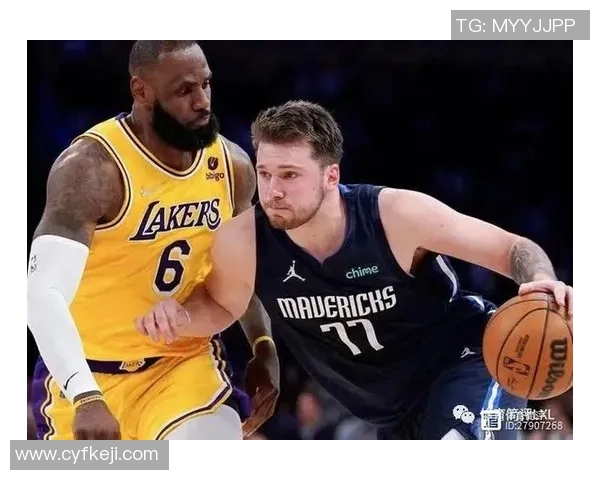 三月二十四日NBA勇士对阵独行侠精彩比赛直播全程回顾与分析