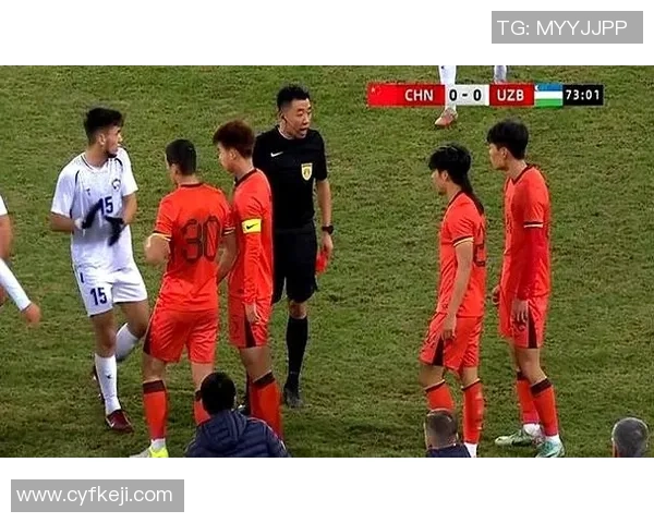 媒体人:别抓住汪士钦的“小辫子”不放 不能为一张红牌否定他的全部